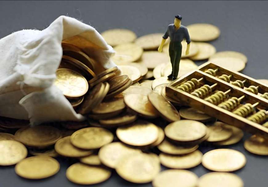 Enhancing Investment Risk Forecasting
